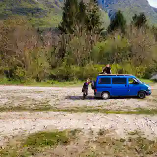 Hello Italia, einer der schönsten Stellplätze in Italien an einem Flussbett