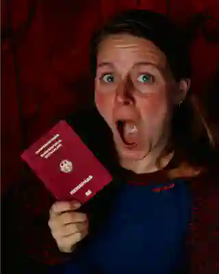 Oh no! My passport is expiring.